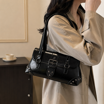 vega baguette bag