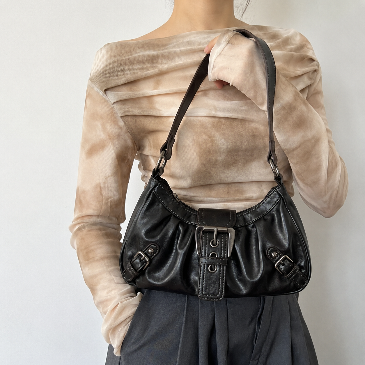 eclipse shoulder bag